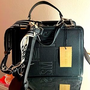 New! Black Trendy Steve Madden tote purse!